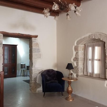 Villa Archontiko Kamilari Buitenkant foto