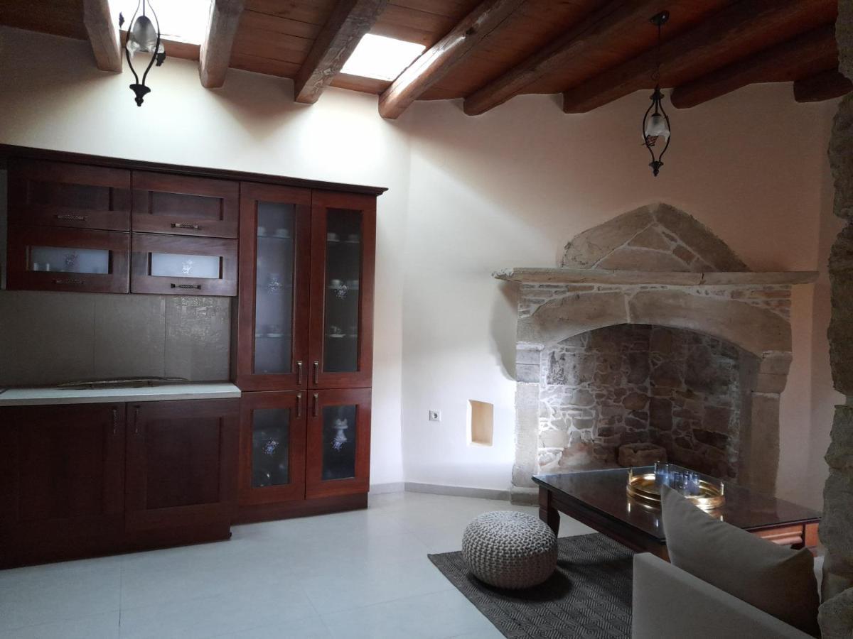 Villa Archontiko Kamilari Buitenkant foto