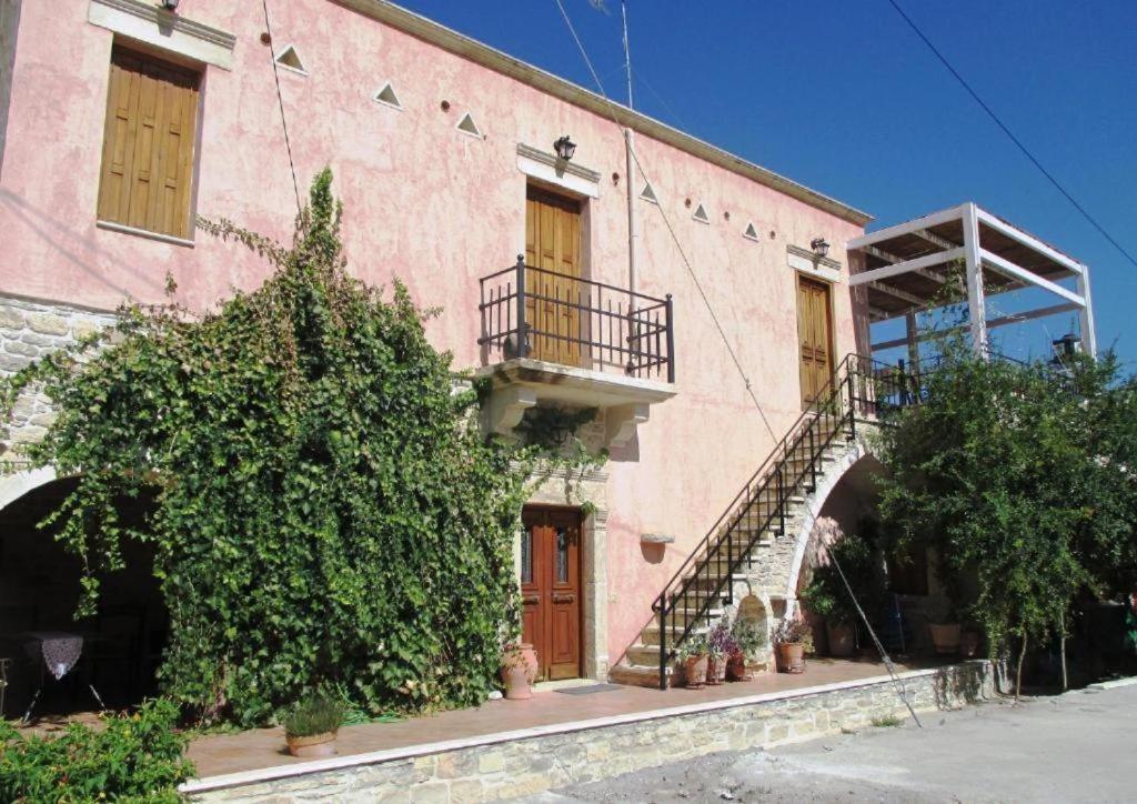 Villa Archontiko Kamilari Buitenkant foto